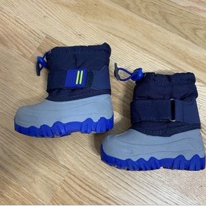 Thermolite Blue Snow Boots Sz 4 Baby Boy Girl